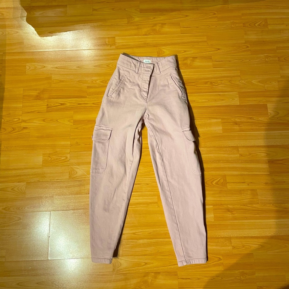 Wilfred pink cargo pants